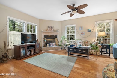 15-web-or-mls-107-shady-lane-web-15