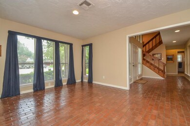 2640 Live Oak Dr, Rosenberg, TX 77471 - photo 5