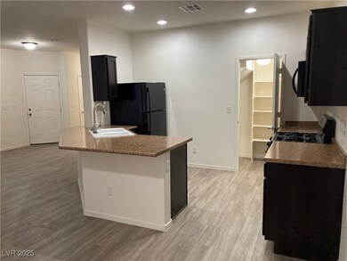 9512 Knopfler Ln unit 1, Las Vegas, NV 89148 - photo 5