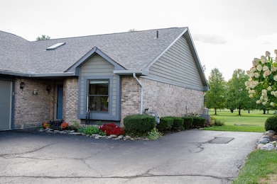 1922 Wedgewood Cir, Springfield, OH 45503 - photo 3