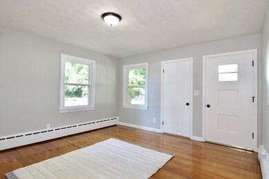 21 Cranston St, Westfield, MA 01085 - photo 7