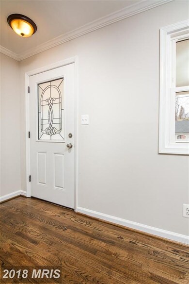 301 Cedarleaf Ave, Capitol Heights, MD 20743 - photo 6