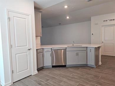 2629 Runners Cir, Clermont, FL 34714 - photo 5