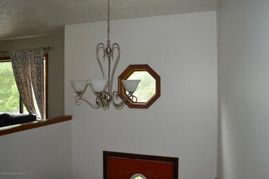 5737 Selfridge Blvd, Lansing, MI 48911 - photo 2