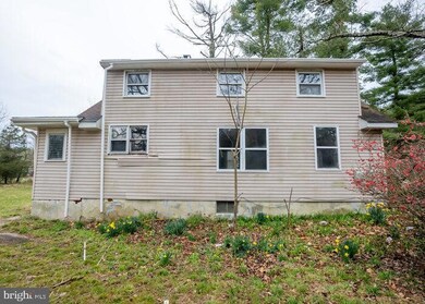 805 Washington Ave, Williamstown, NJ 08094 - photo 3