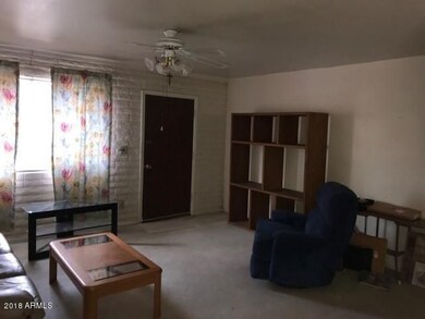 10933 great room