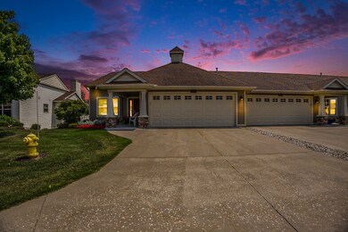 001_42a1919_-twilight
