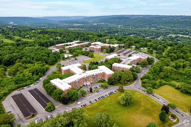 Nob Hill Apartments, Syracuse, NY 13205 - photo 2