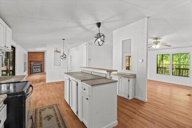 1198 Baker Cir, Tunnel Hill, GA 30755 - photo 4