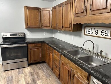 1820 Felix Ave, Parsons, KS 67357 - photo 2