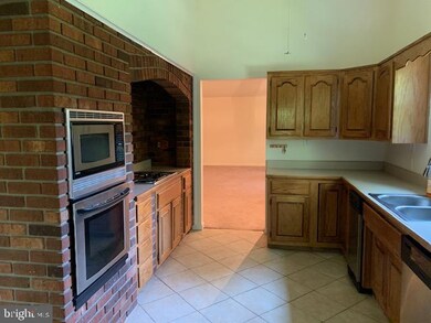 2060 Aquia Dr, Stafford, VA 22554 - photo 5