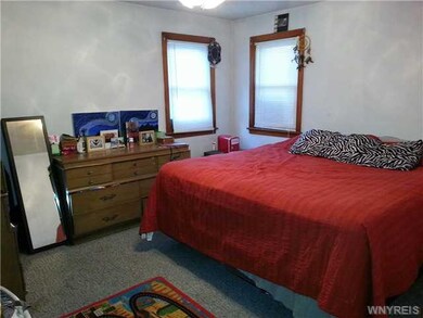 Master Bedroom LARGE MASTER