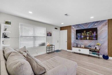 2751 SW 4th St, Fort Lauderdale, FL 33312 - photo 5