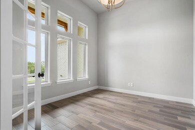 605 Drury Ct, Springtown, TX 76082 - photo 4