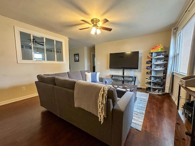 256 E 2nd St, Marshfield, MO 65706 - photo 2