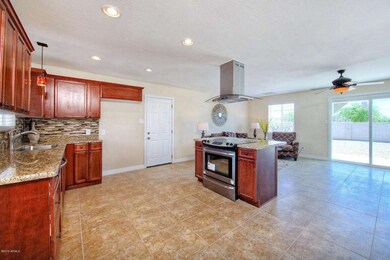 Kitchen LR 1