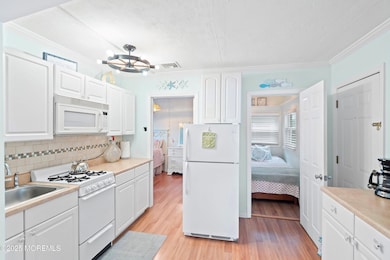 15-Kitchen 1C