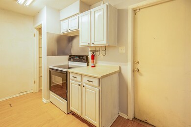 16926 Tibet Rd, Friendswood, TX 77546 - photo 7