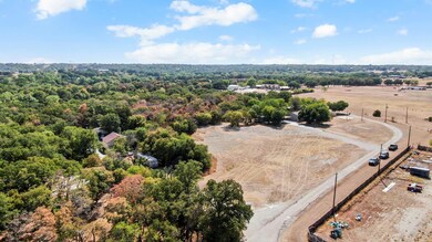 321 Cochran Rd, Weatherford, TX 76085 - photo 4