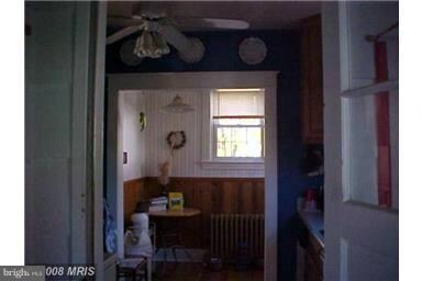 828 Chesapeake Ave, Annapolis, MD 21403 - photo 6