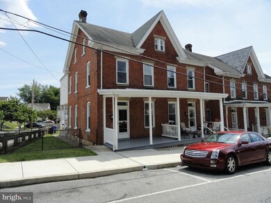 813 Concord St, Hagerstown, MD 21740 - photo 2