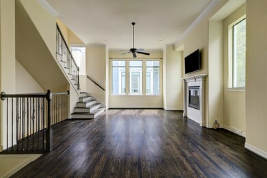 318 W 28th St unit E, Houston, TX 77008 - photo 3