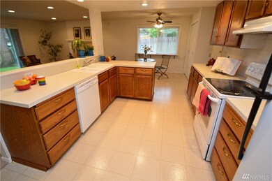 6708 Twin Hills Ct W, University Place, WA 98467 - photo 5