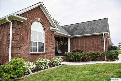 357 Payton Ln, Grant, AL 35747 - photo 3