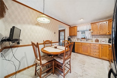 100 Rose Ct S, Delmont, PA 15626 - photo 4