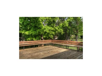 Nice spacious deck out back great for entertaining