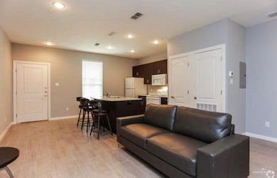 400 S Illinois Ave unit 109, Weslaco, TX 78596 - photo 4