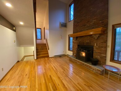 5371 Woodbridge Dr E, Bushkill, PA 18324 - photo 7