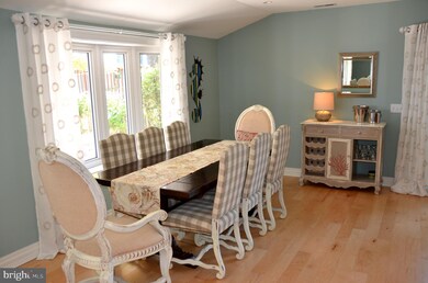 506 Bay View Point Dr, Edgewater, MD 21037 - photo 7