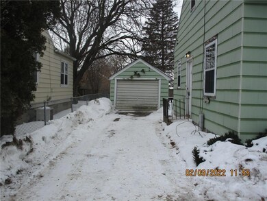 Sideview 3 with view of garage