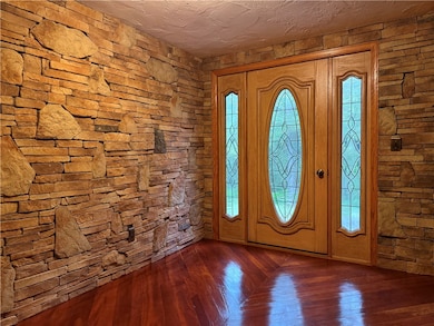 698 Austin Blvd, Acme, PA 15610 - photo 4