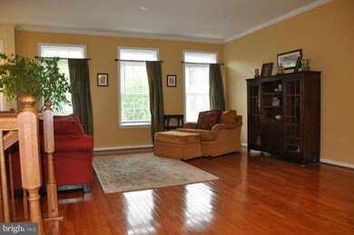 2471 Cheyenne Dr, Gambrills, MD 21054 - photo 7