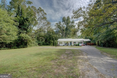 1107 S Madison Ave, Monroe, GA 30655 - photo 5