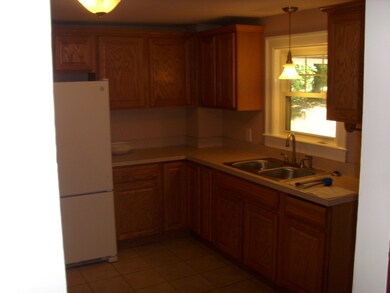 339 N Pembroke Rd, Pembroke, NH 03275 - photo 6