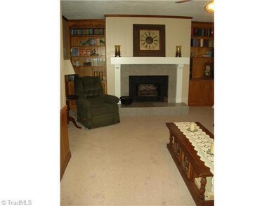 531 Kennedy Ctry Dr, Asheboro, NC 27205 - photo 7