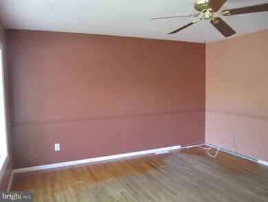 607 Silver Bell Dr, Edgewood, MD 21040 - photo 4