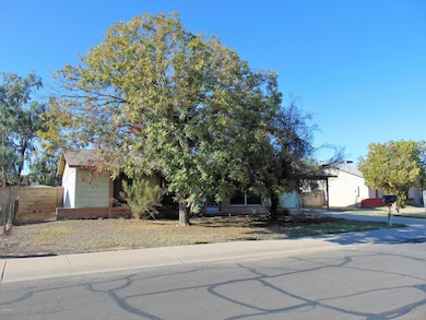 7732 W Cheery Lynn Rd, Phoenix, AZ 85033 - photo 7