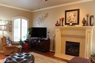 Living Room. Gas log fireplace in living area with