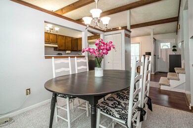 8132 Rochelle Rd, Louisville, KY 40228 - photo 4