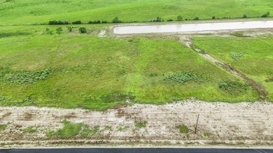 1304 Saddleback Dr, Bellville, TX 77418 - photo 3