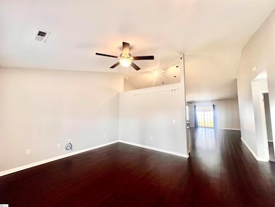 202 Catterick Way, Fountain Inn, SC 29644 - photo 2