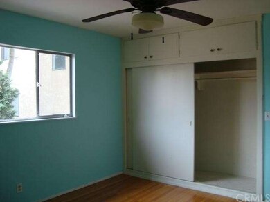 Large Bedroom w/two closets
