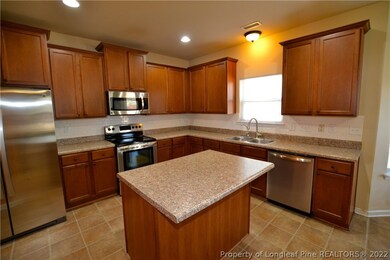 151 Baystone Dr, Sanford, NC 27332 - photo 3