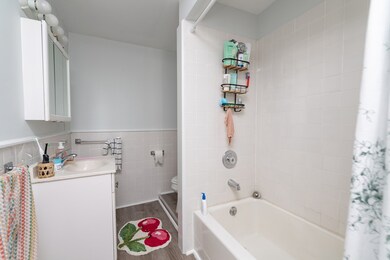 136 W 7th St unit 2, Boston, MA 02127 - photo 5