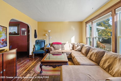 1527 Massachusetts Ave, Lansing, MI 48906 - photo 6