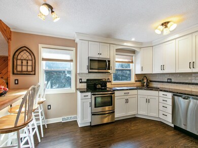 18 Kaatskill Way, Ballston Spa, NY 12020 - photo 4